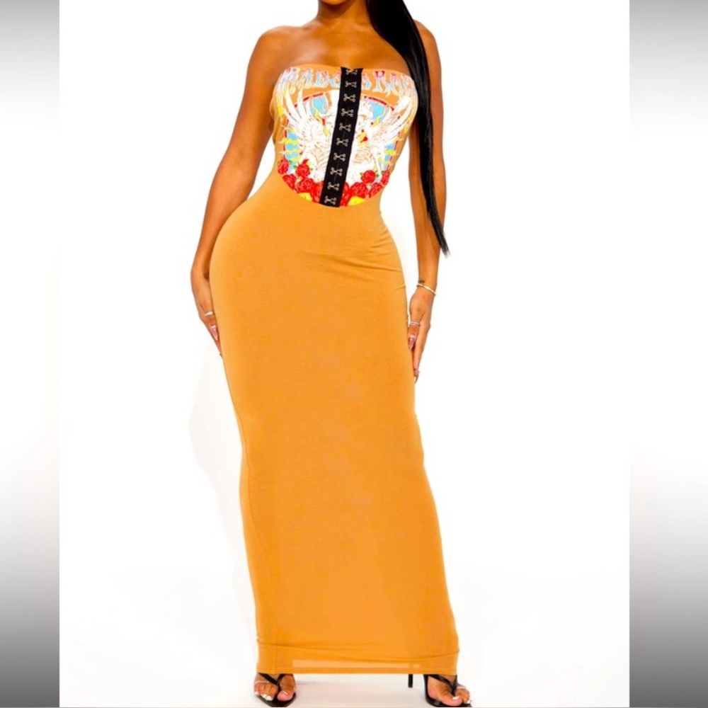 Fashion Nova New never worn maxi mocha size medium dress!!!